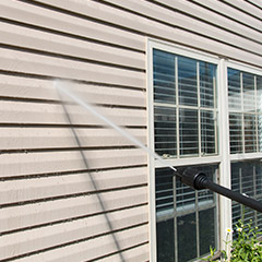 Power washing house