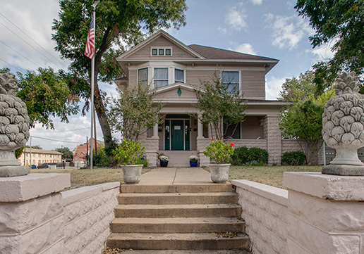 Lake Worth home exterior before painting